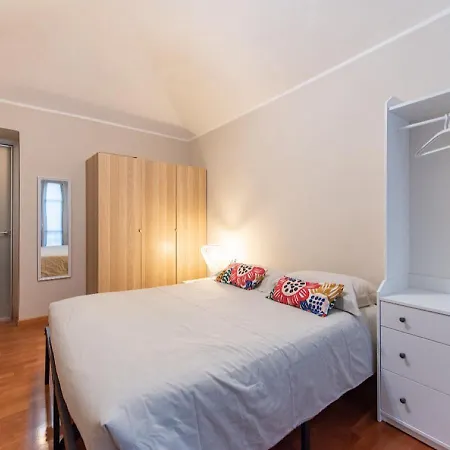 Porta Nuova Comodita In Centro A