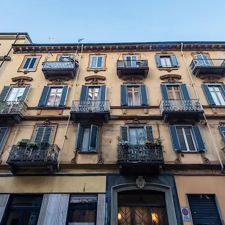Appartamento Porta Nuova Comodita In Centro A