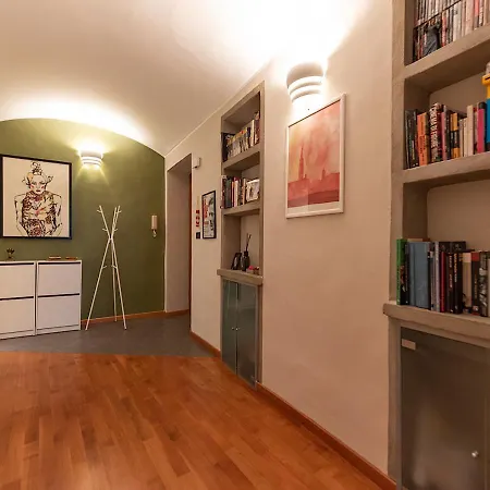 Porta Nuova Comodita In Centro A *